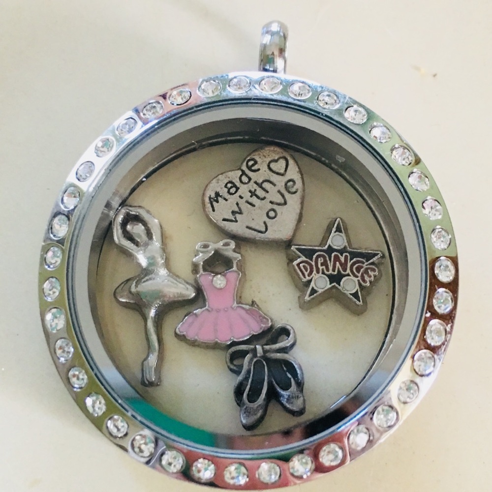 Personalized Floating Charm Lockets! Best Deal!
